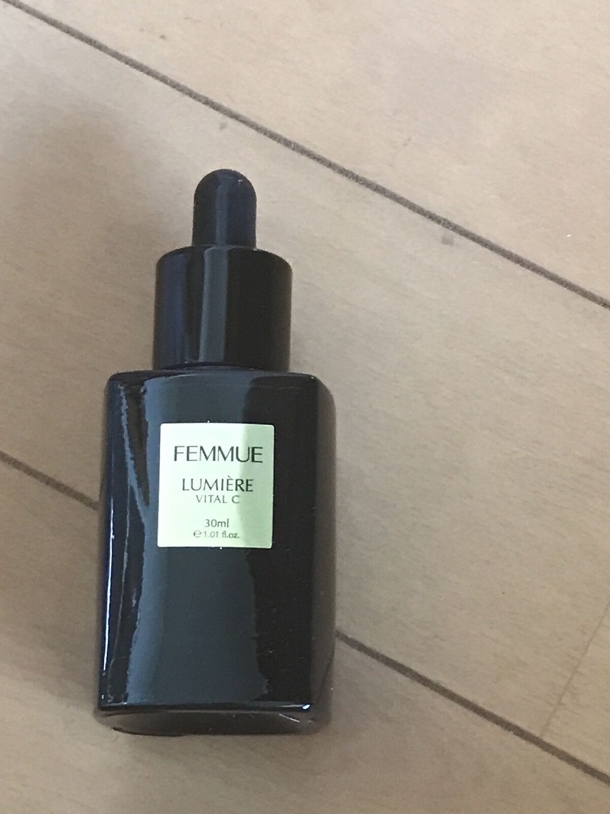 ルミエール ヴァイタルC/FEMMUE/ブースター・導入液を使ったクチコミ（2枚目）