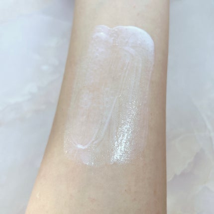 スーディングウォータリー日焼け止め/3Words 8Letters/日焼け止めクリームを使ったクチコミ(2枚目)