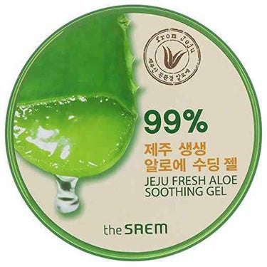 the SAEM フレッシュアロエスージングジェルのクチコミ「🌱🥒🌱🥒🌱🥒

今回は私が使っているジェルを紹介します🧖‍♀️

私が使用しているジェルは、t.....」（1枚目）