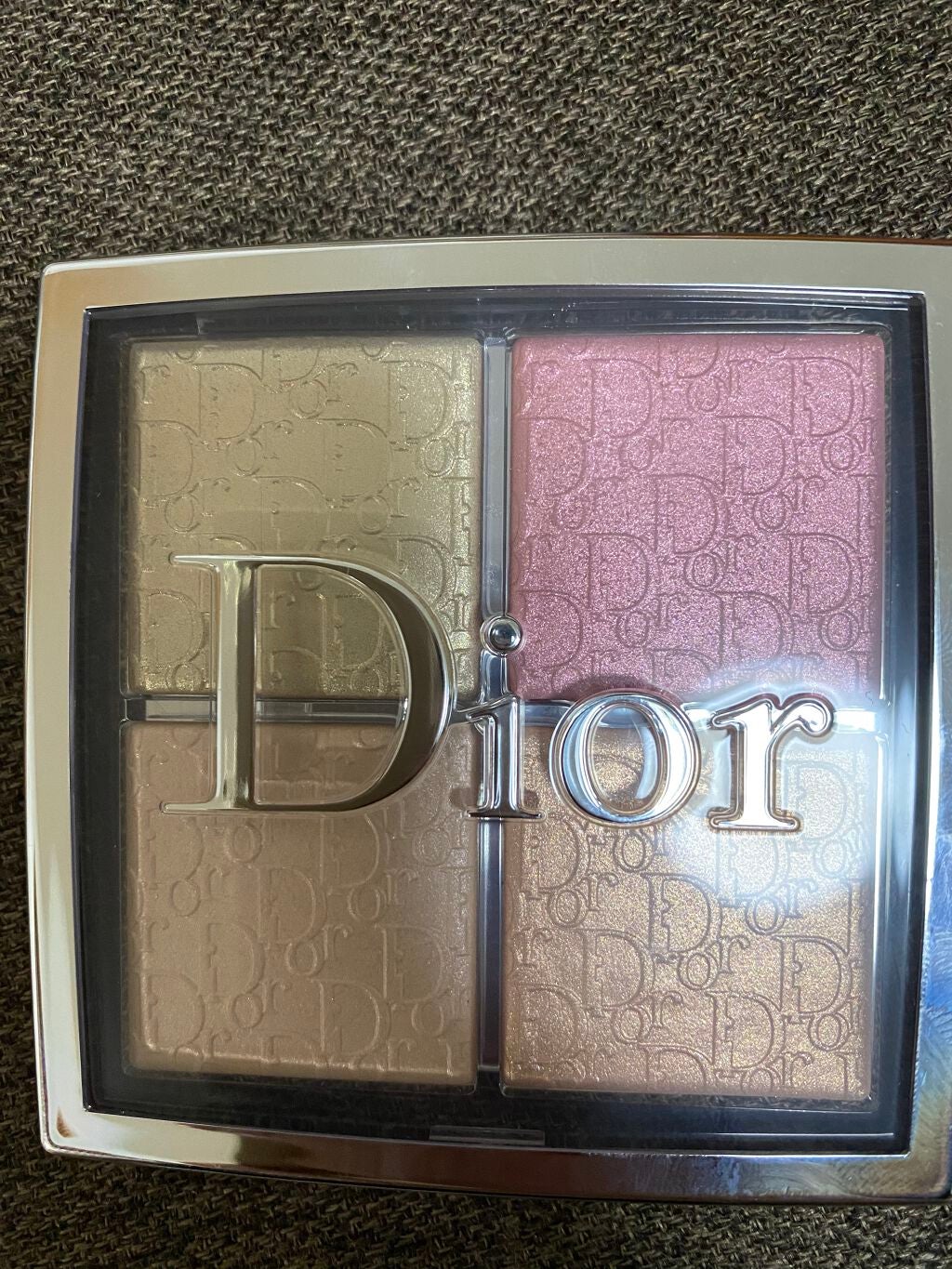 ディオール バックステージ フェイス グロウ パレット/Dior/ハイライトを使ったクチコミ(2枚目)