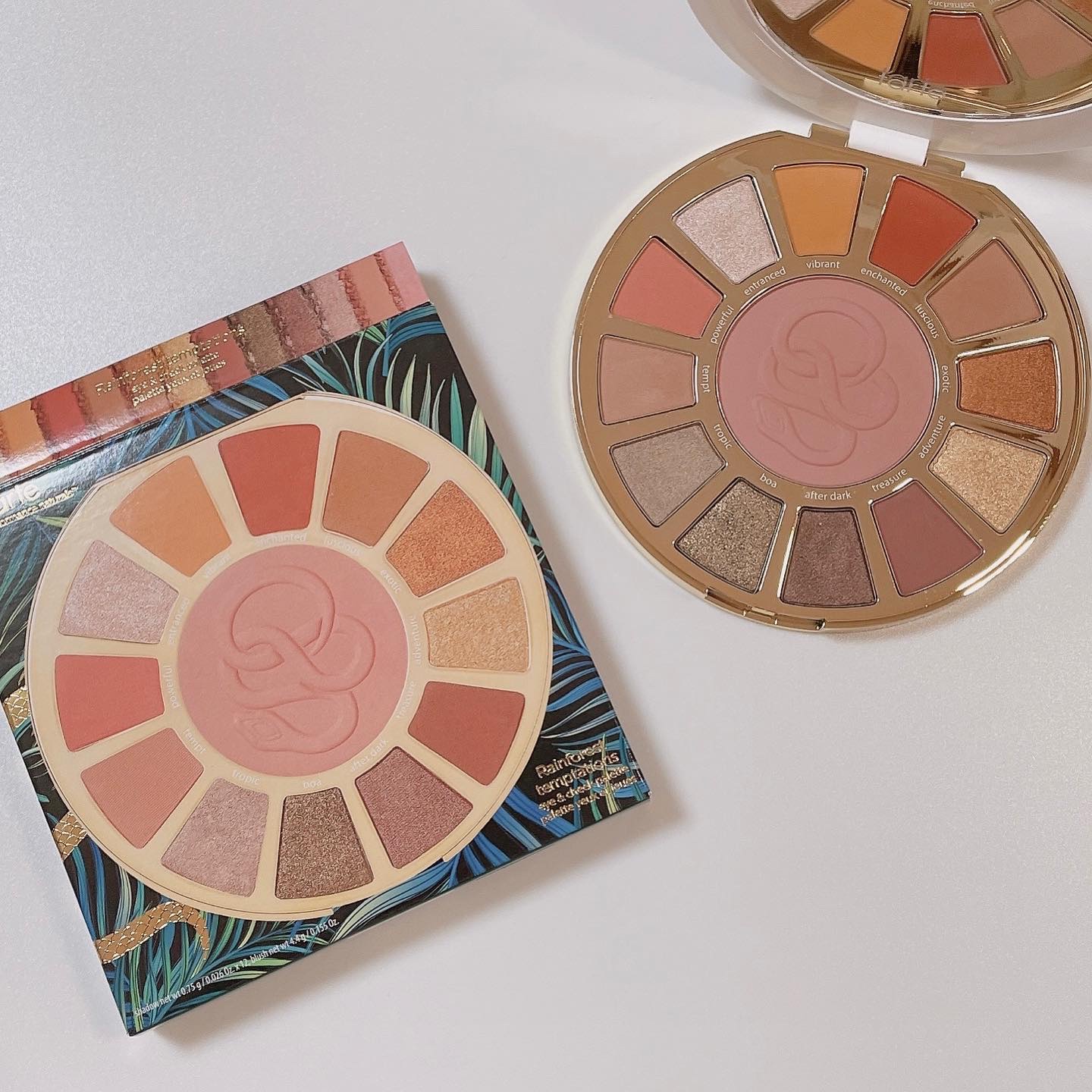 レインフォレスト テンプテーションズ アイ＆チーク パレット/tarte/アイシャドウパレットを使ったクチコミ（1枚目）