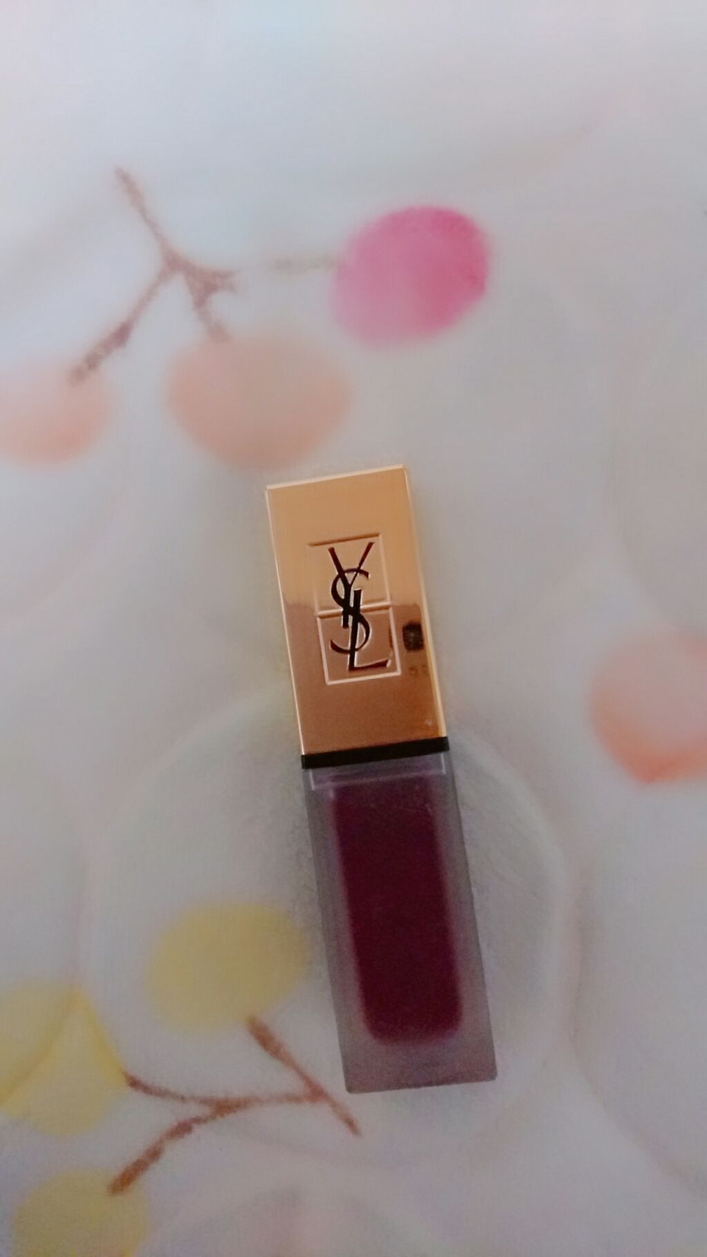 なぎさ on LIPS 「yslのリップお母さんがクリスマスに買ってくれましためっちゃハ..」(1枚目)