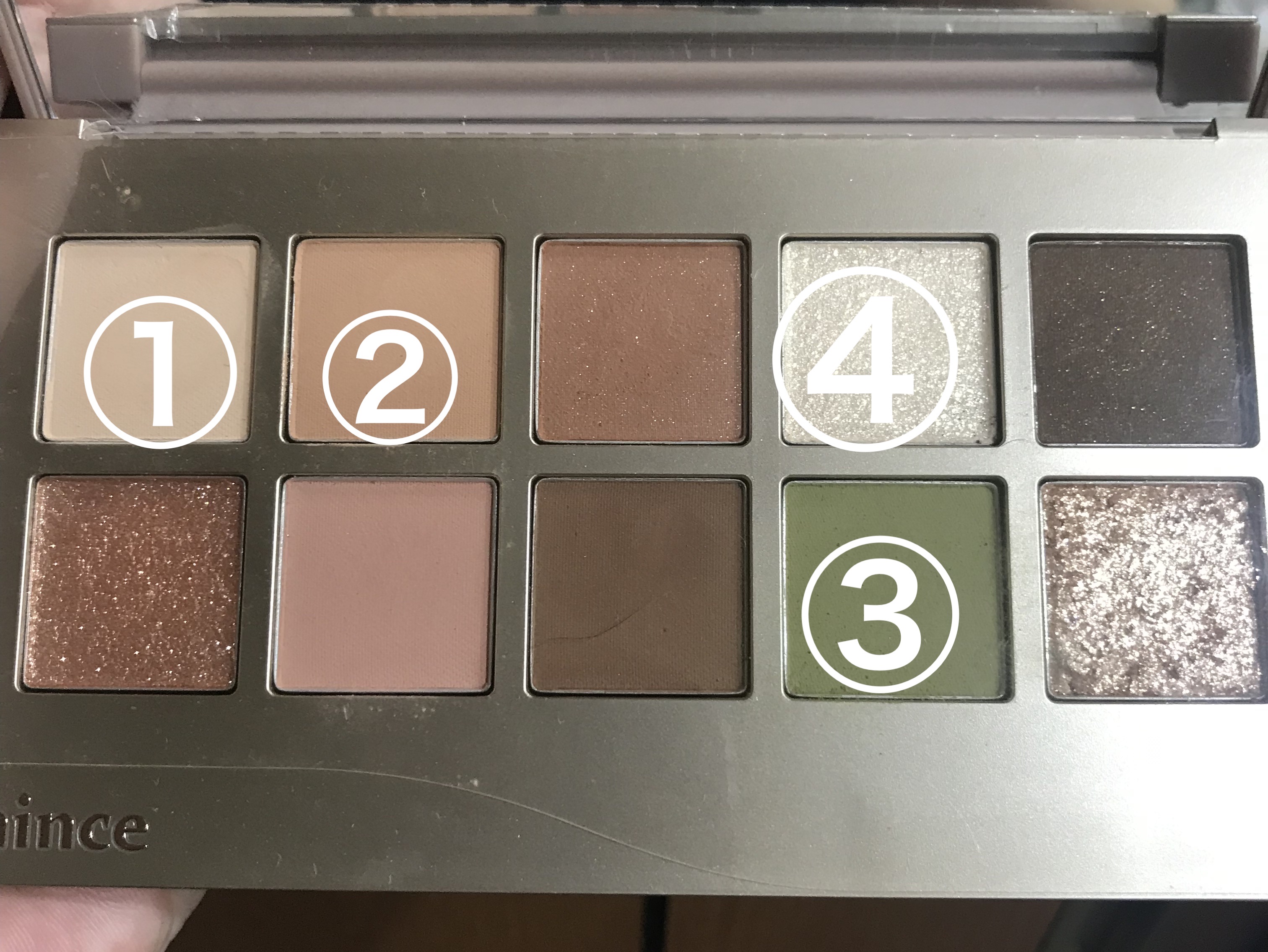 ニューデップスアイシャドウパレット/hince/アイシャドウパレットを使ったクチコミ（2枚目）