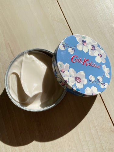 キャス・キッドソン リッチシアバタークリームのクチコミ「〇Cath Kidston
リッチシアバターブロッサム 75ml
セルレで500円ぐらいで購入.....」（2枚目）