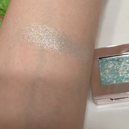 グリッタープリズム シャドウ/MISSHA/グリッターを使ったクチコミ(4枚目)