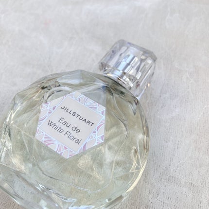 ジルスチュアート オード ホワイトフローラル/JILL STUART/香水(レディース)を使ったクチコミ(3枚目)