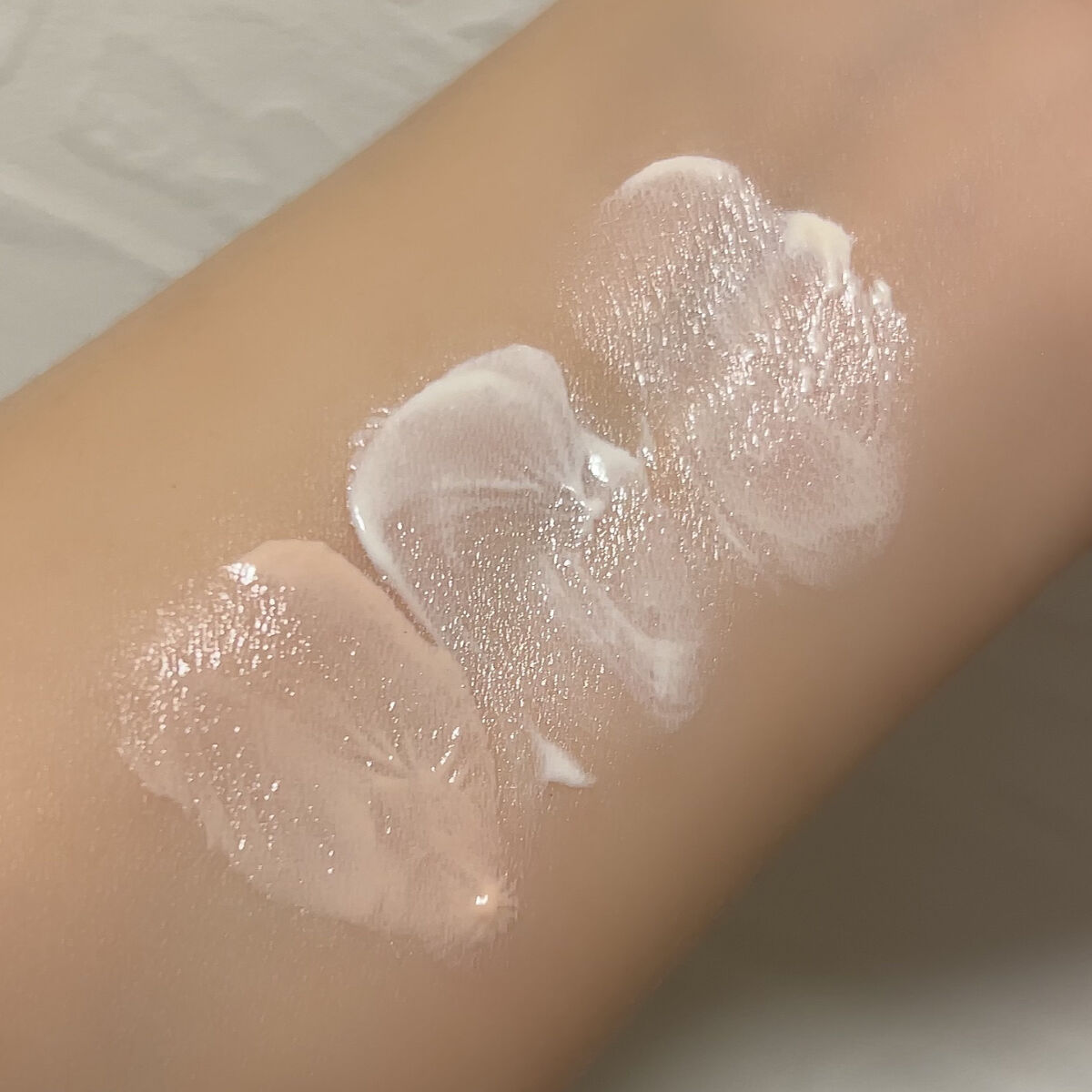 UVイデア XL プロテクショントーンアップ ローズ/ラ ロッシュ ポゼ/日焼け止めクリームを使ったクチコミ（3枚目）