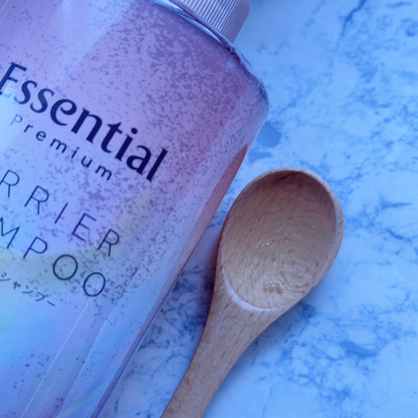 エッセンシャルプレミアム バリアシャンプー・コンディショナー シルキー&スムース/エッセンシャル/市販シャンプーを使ったクチコミ(2枚目)