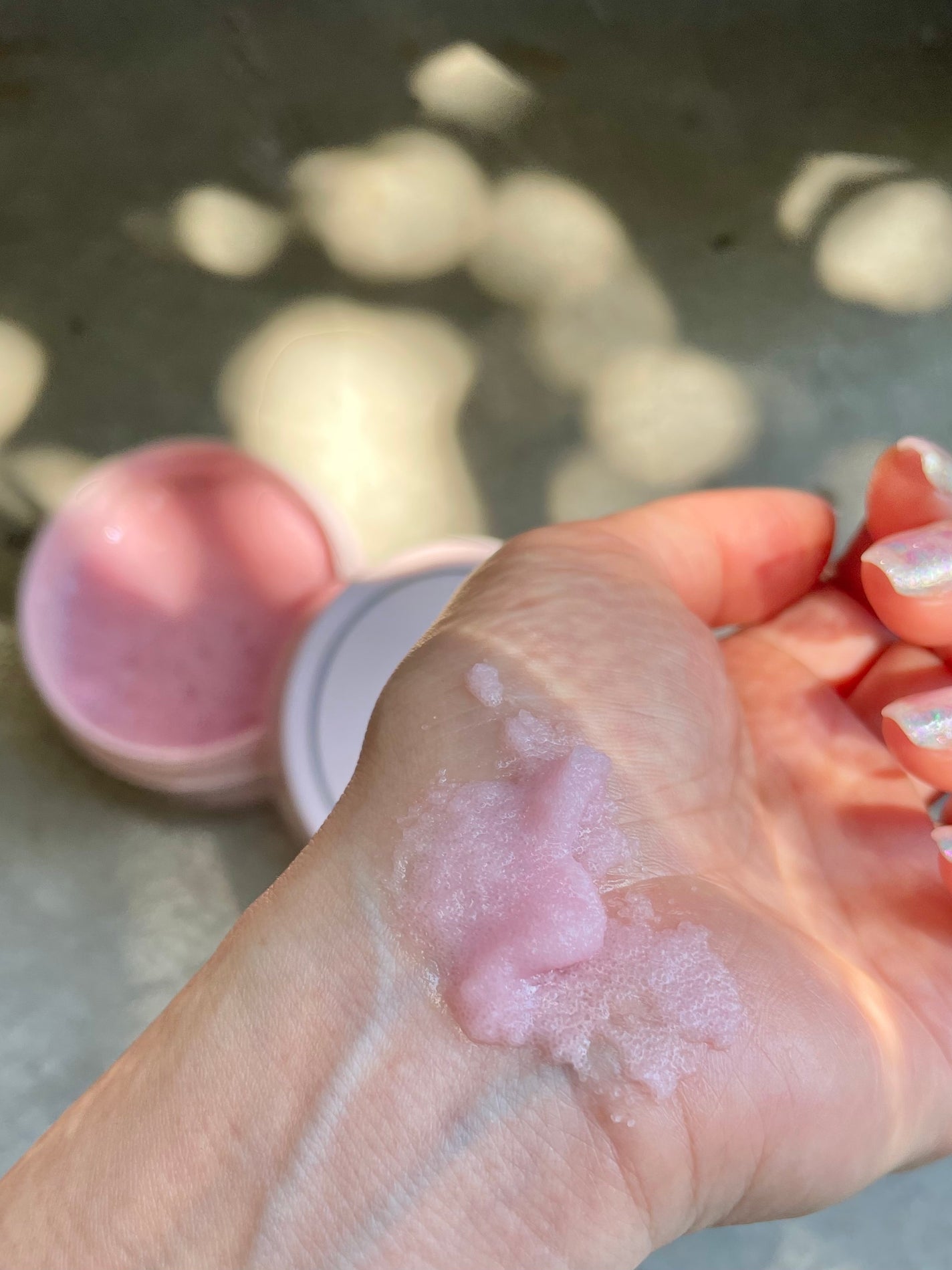 Q+Me スウィート ボム タラソ スクラブ/AGARISM/バスト・ヒップケアを使ったクチコミ(3枚目)