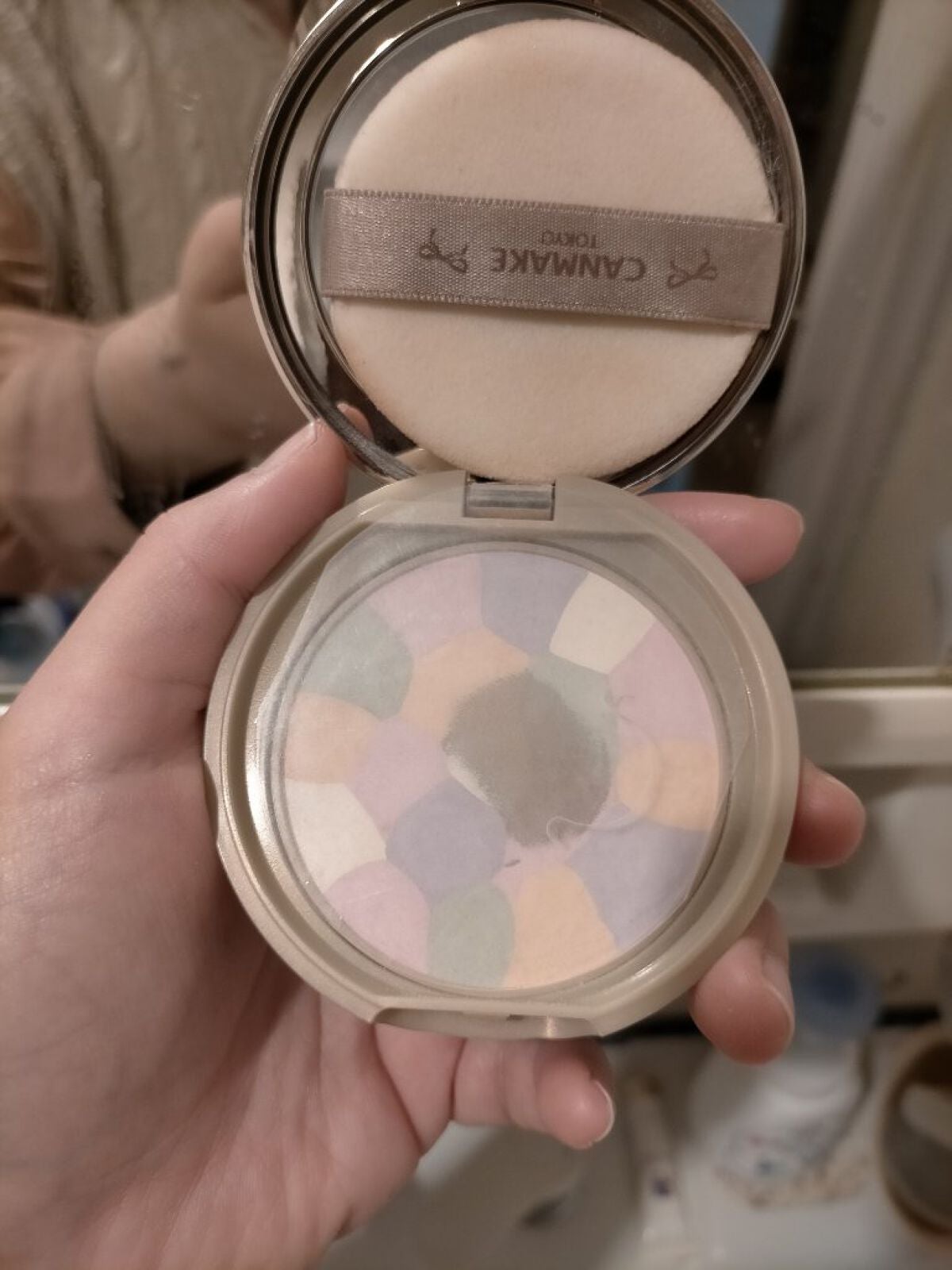 マシュマロフィニッシュパウダー ~Abloom~/キャンメイク/プレストパウダーを使ったクチコミ(1枚目)