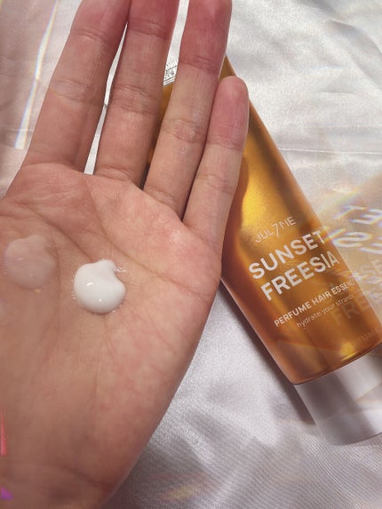 パフュームヘアエッセンス/JUL7ME/ヘアトリートメントを使ったクチコミ(6枚目)