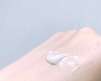 スノー ブライトニング モイスト クリーム/Dior/フェイスクリームを使ったクチコミ(2枚目)