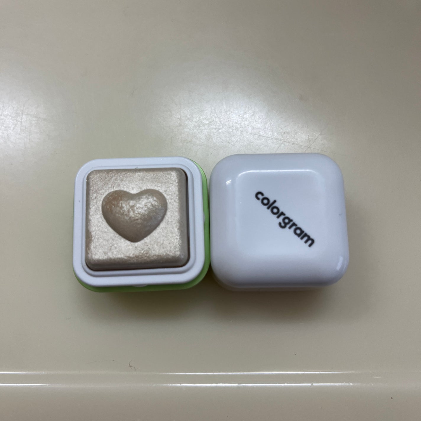 ミルクブリンハートライター/Colorgram/パウダーハイライトを使ったクチコミ(1枚目)