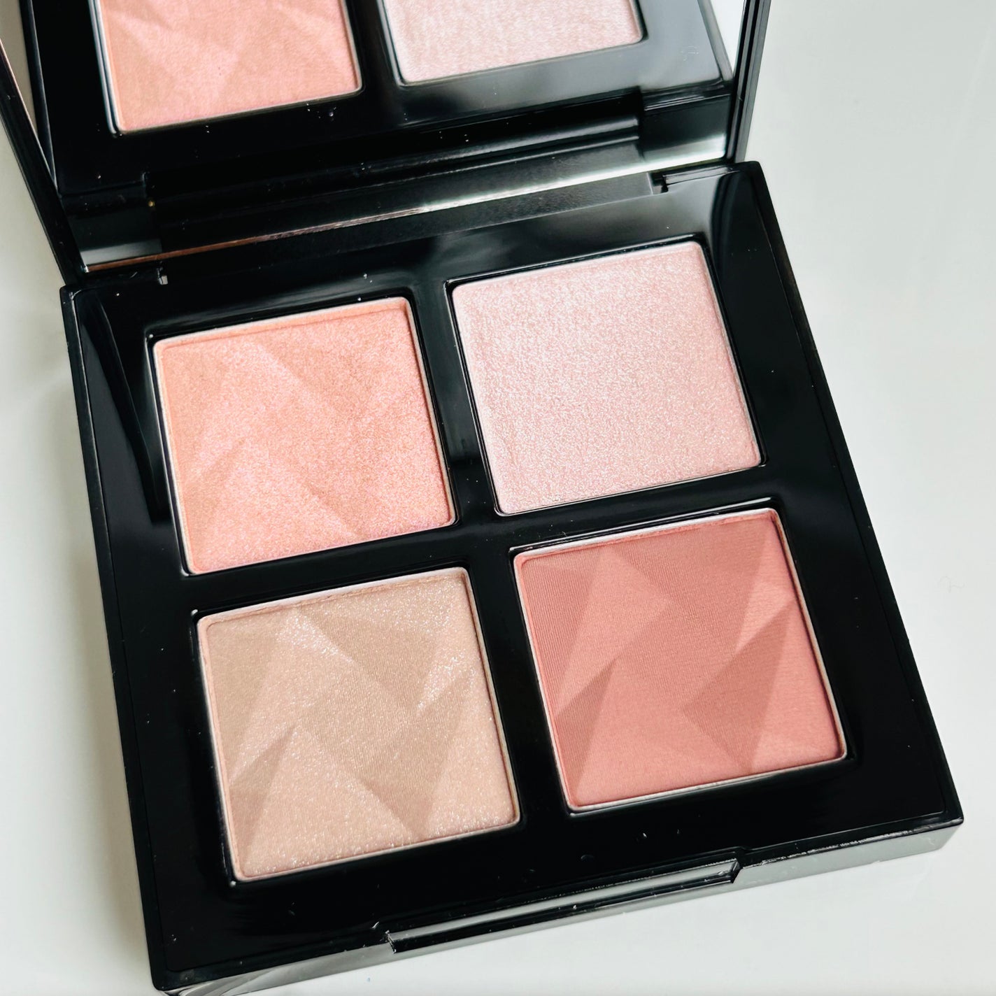 アイスカルプト/shu uemura/アイシャドウパレットを使ったクチコミ(2枚目)