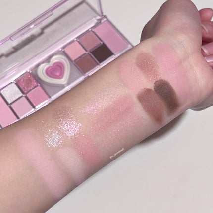 ソフトブラーリングアイパレット/wakemake/アイシャドウパレットを使ったクチコミ(4枚目)