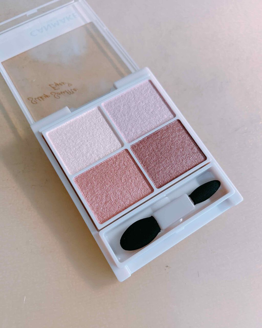 シルキースフレアイズ/キャンメイク/アイシャドウパレットを使ったクチコミ(1枚目)