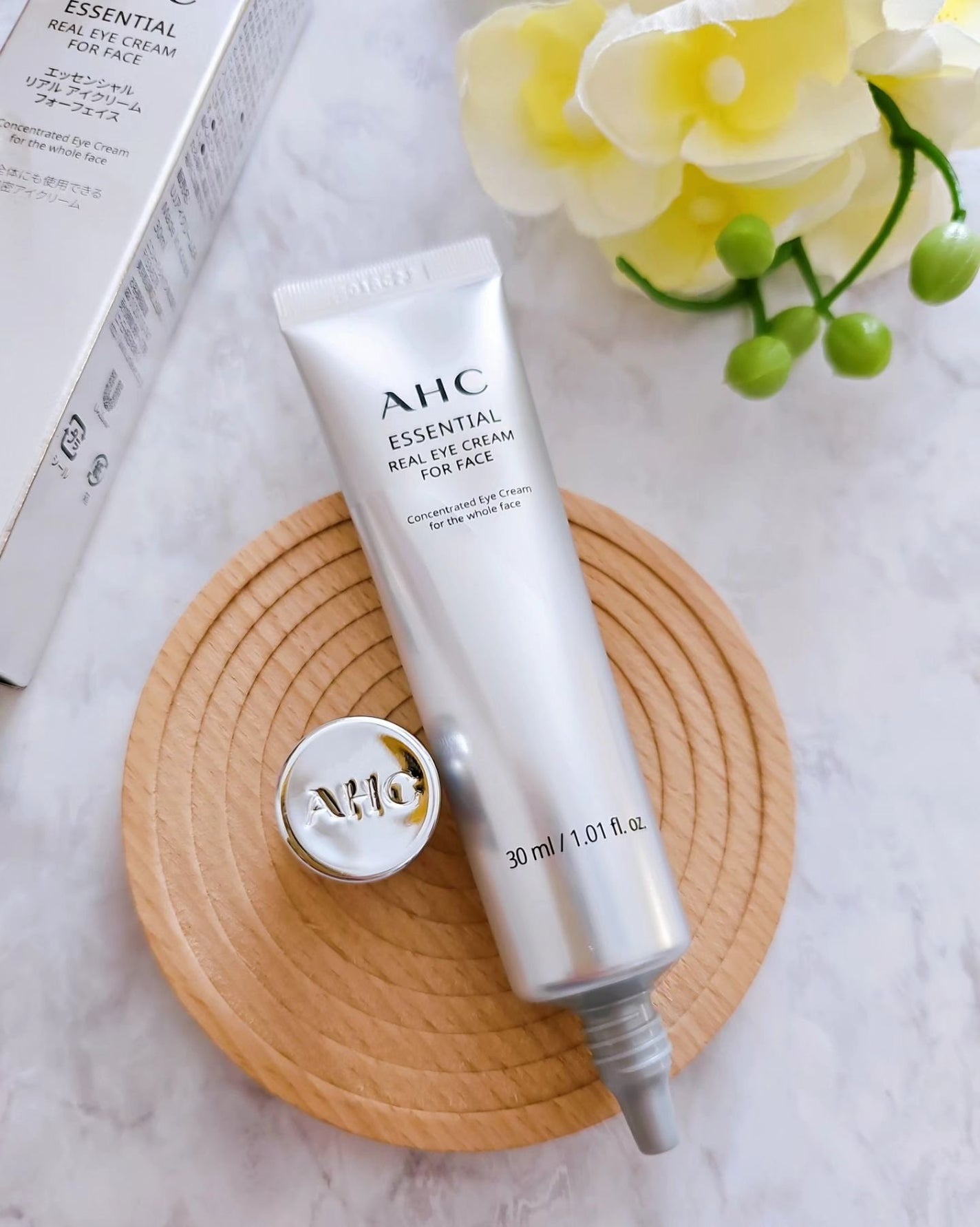 エッセンシャル リアル アイクリーム フォーフェイス/AHC/アイケア・アイクリームを使ったクチコミ(2枚目)