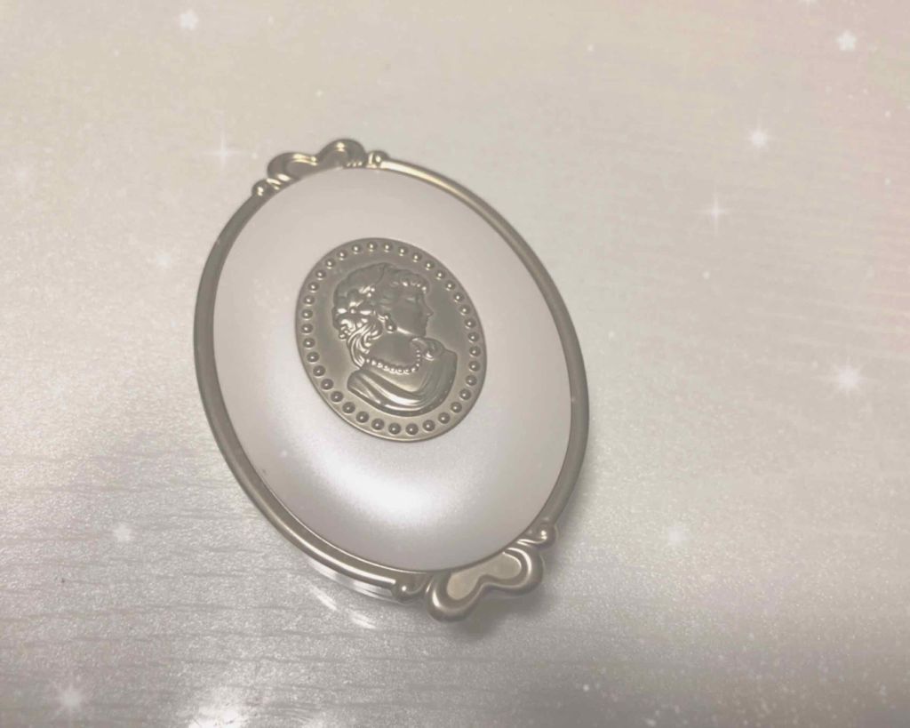 プレスト チークカラー/レ・メルヴェイユーズ ラデュレ/パウダーチークを使ったクチコミ（1枚目）