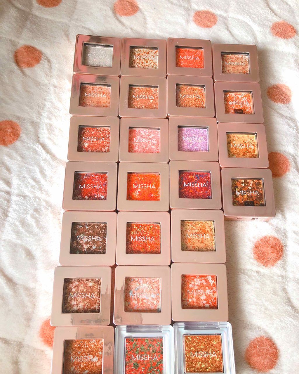グリッタープリズム シャドウ/MISSHA/グリッターを使ったクチコミ(1枚目)