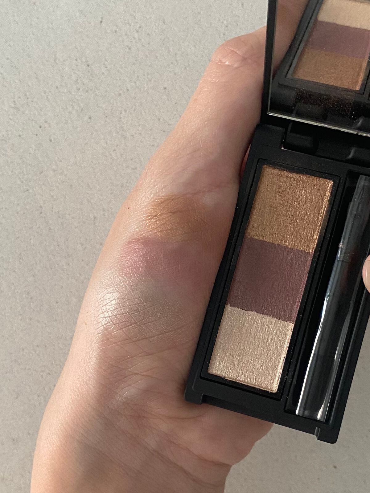 セルヴォーク インディケイトアイブロウパウダー/Celvoke/パウダーアイブロウを使ったクチコミ(3枚目)