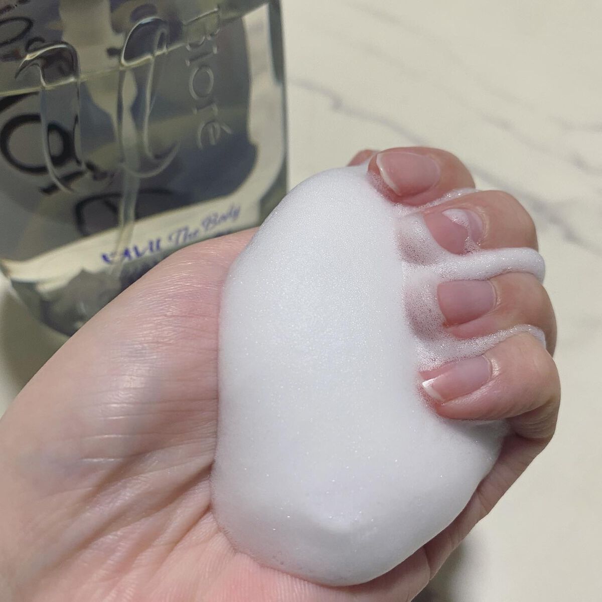 ザ ボディ 泡タイプ ピュアリーサボンの香り/ビオレu/ボディソープを使ったクチコミ(5枚目)