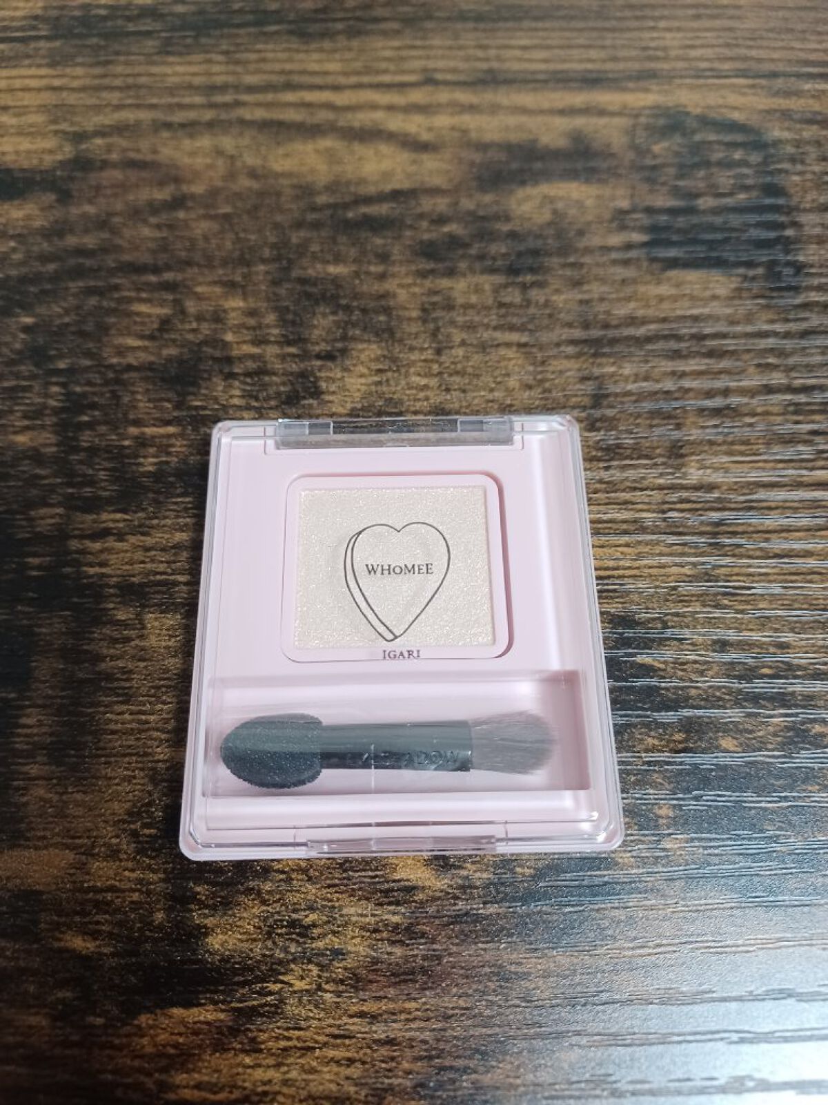 フーミー シングルラメシャドウ/WHOMEE/単色アイシャドウを使ったクチコミ（3枚目）