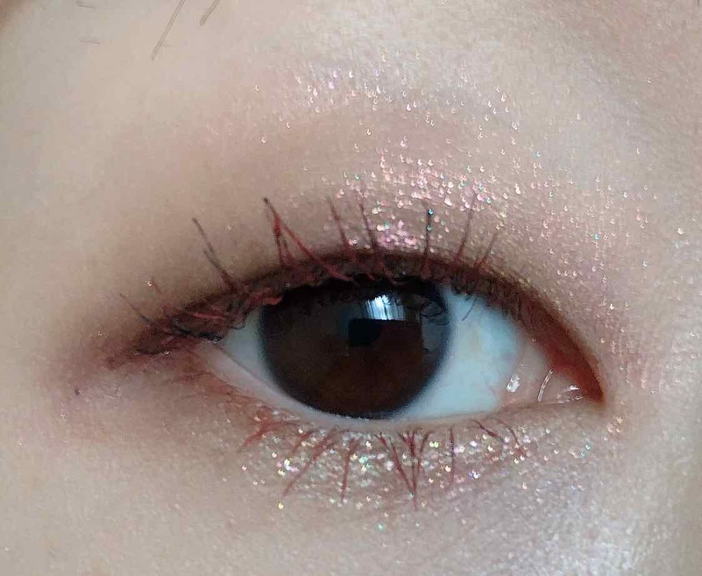 グリッタープリズム シャドウ/MISSHA/グリッターを使ったクチコミ(2枚目)