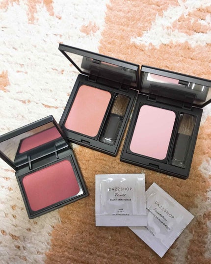 シアーパウダーブラッシュ/DAZZSHOP/パウダーチークを使ったクチコミ(1枚目)
