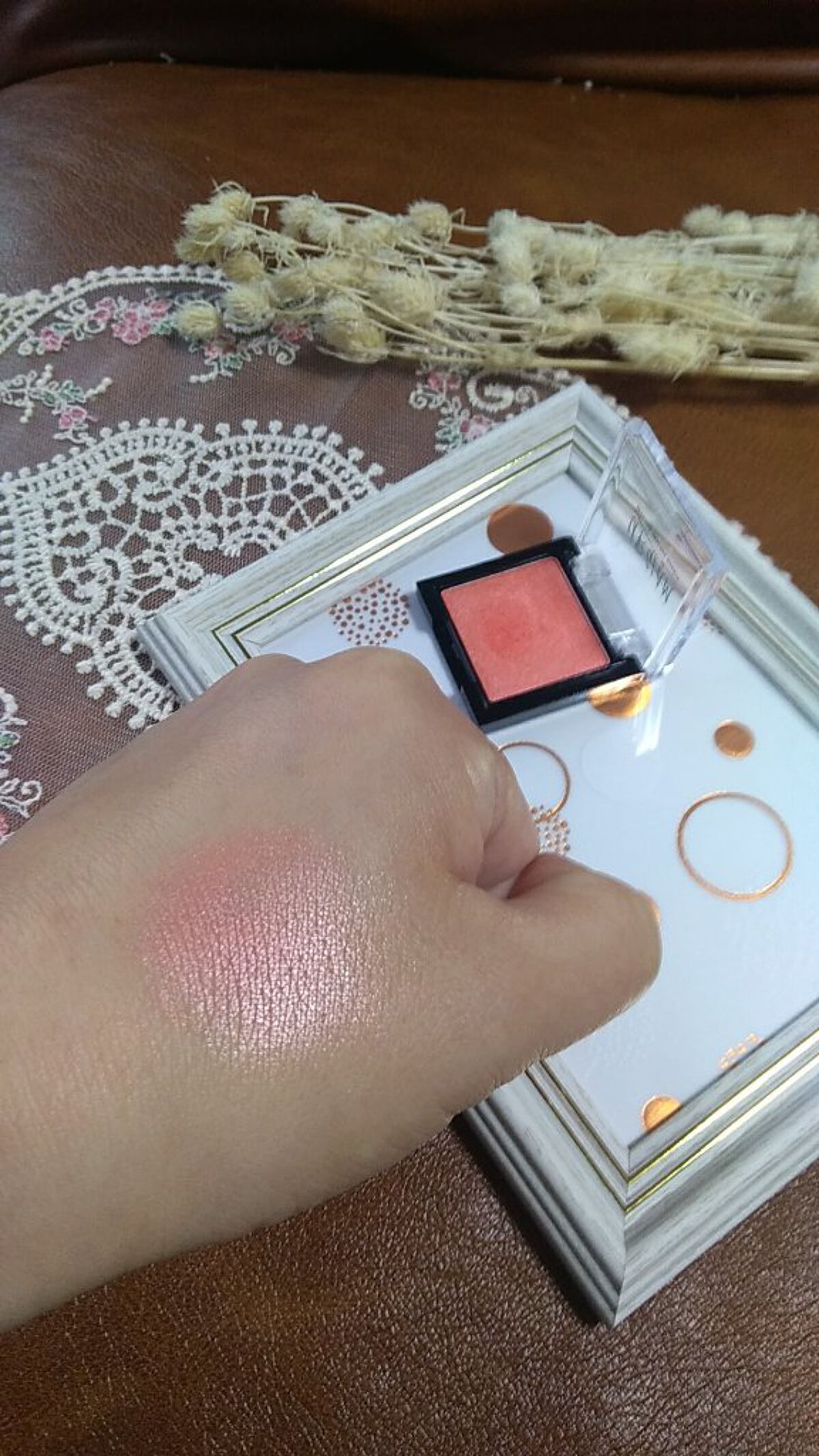 UR GLAM　POWDER EYESHADOW フラミンゴ/U R GLAM/単色アイシャドウを使ったクチコミ（3枚目）