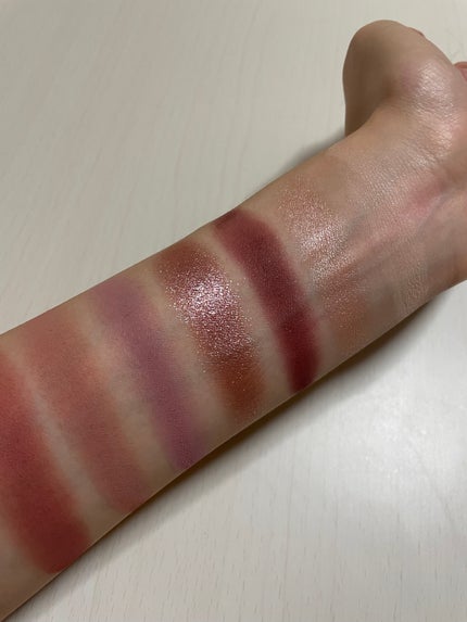 ニューデップスアイシャドウパレット/hince/アイシャドウパレットを使ったクチコミ(3枚目)