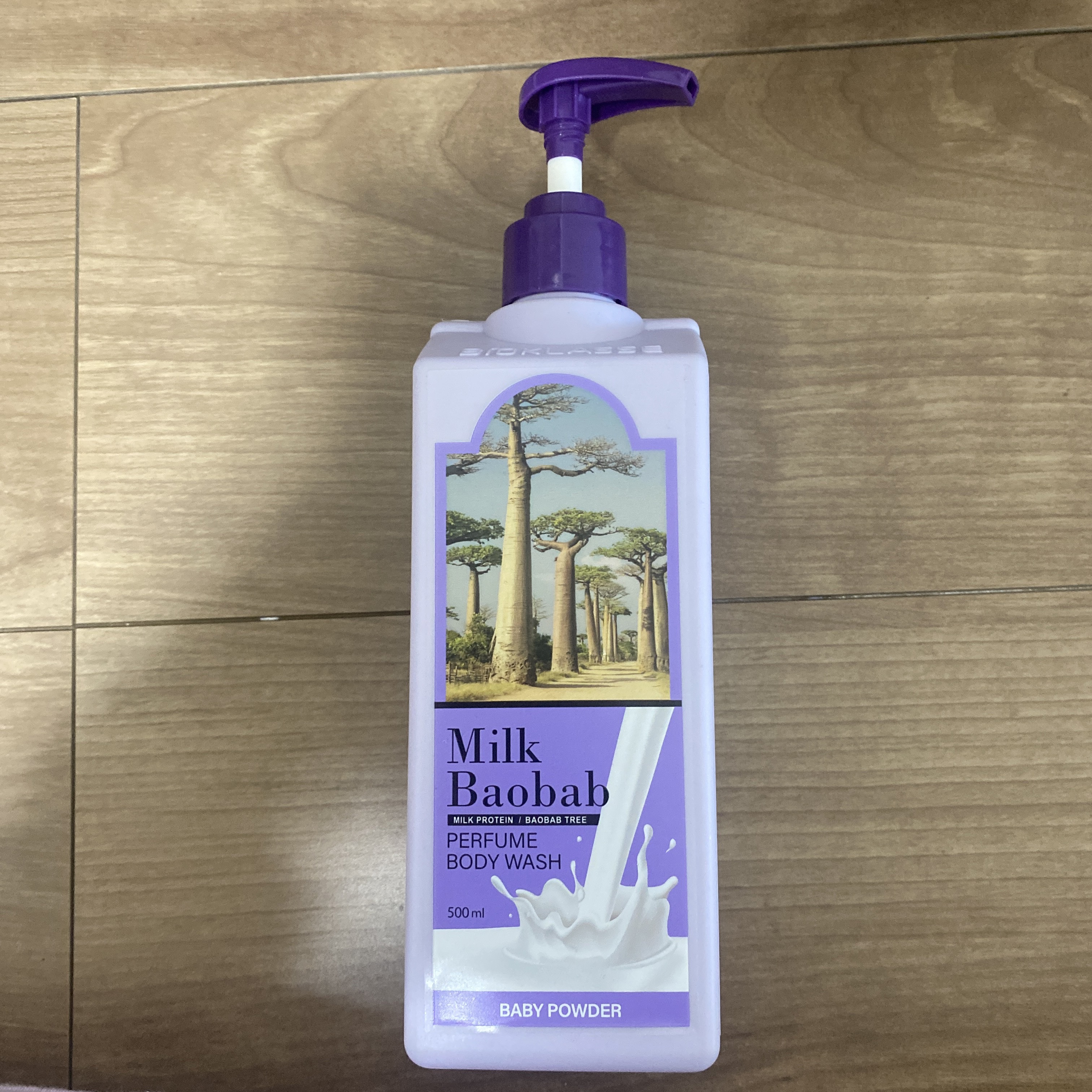 ミルクバオバブ パフュームボディウォッシュ ホワイトムスク/ミルクバオバブ/ボディソープを使ったクチコミ（1枚目）