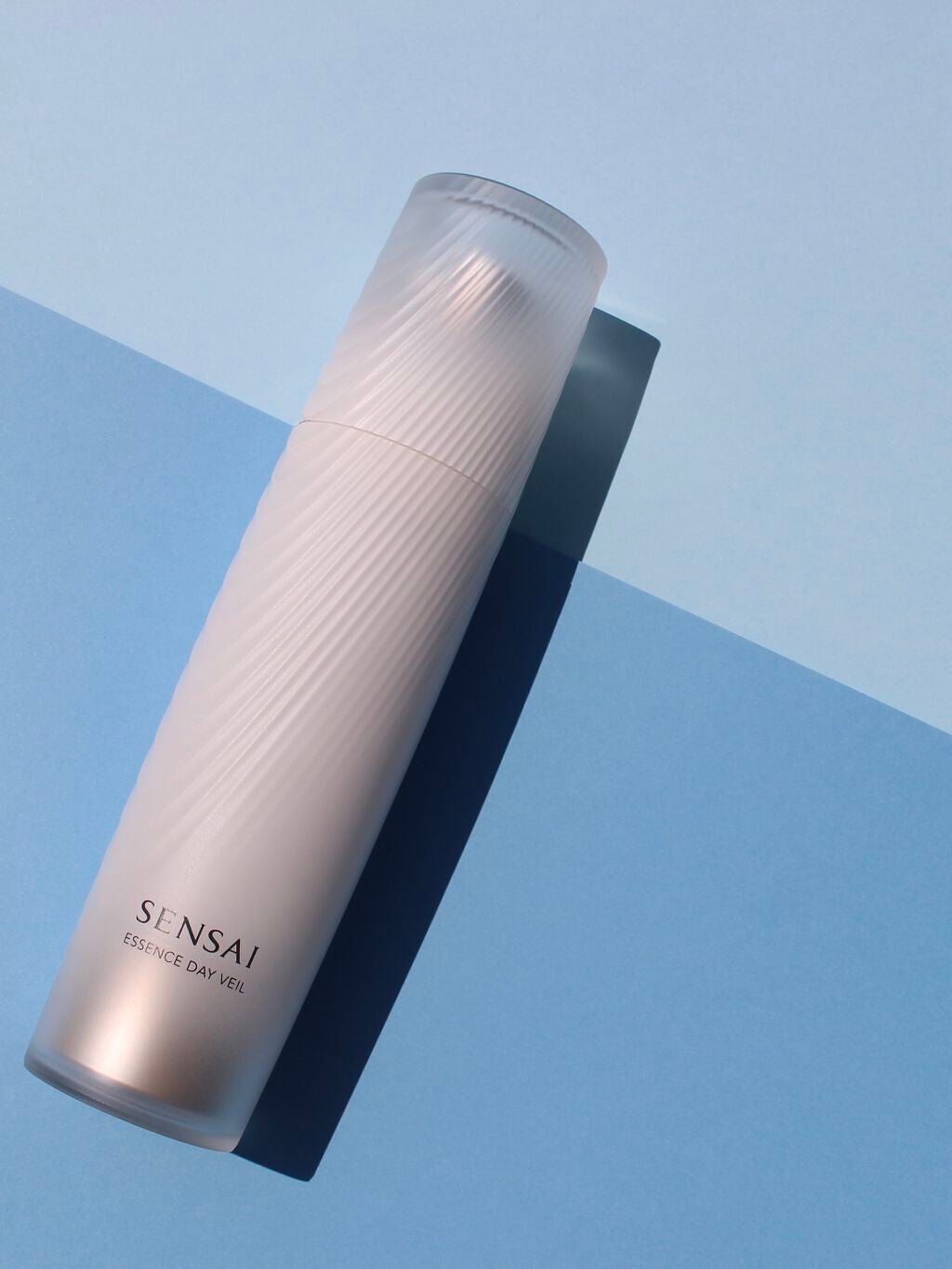 センサイ エッセンスデイヴェール/SENSAI/美容液を使ったクチコミ(4枚目)
