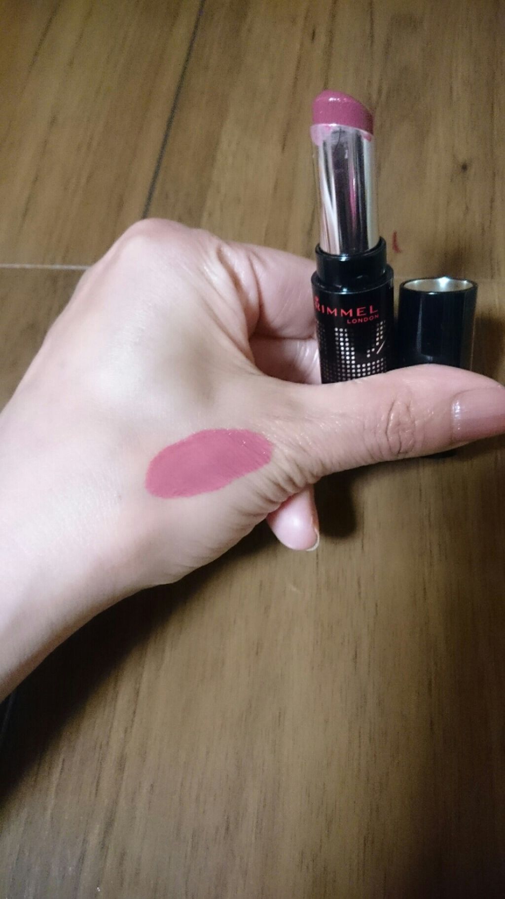 ラスティングフィニッシュ クリーミィ リップ/リンメル ロンドン/口紅を使ったクチコミ（1枚目）