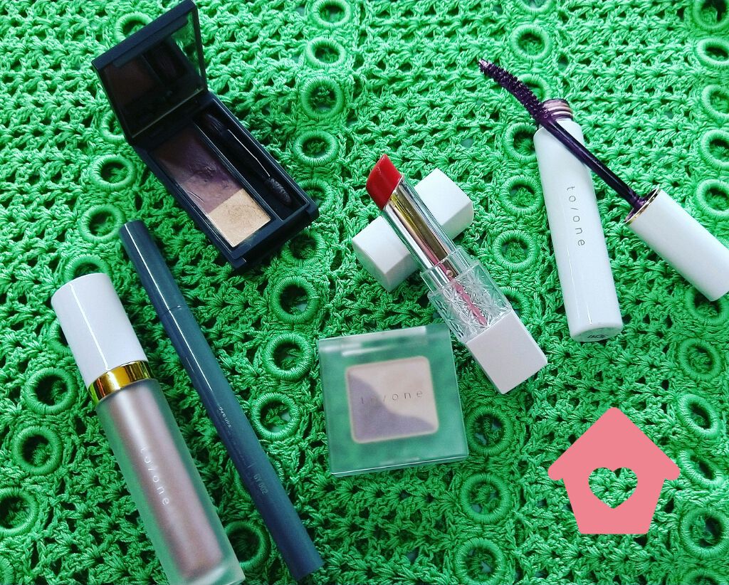 トーン ペタル リキッド アイシャドウ/to/one/リキッドアイシャドウを使ったクチコミ（1枚目）