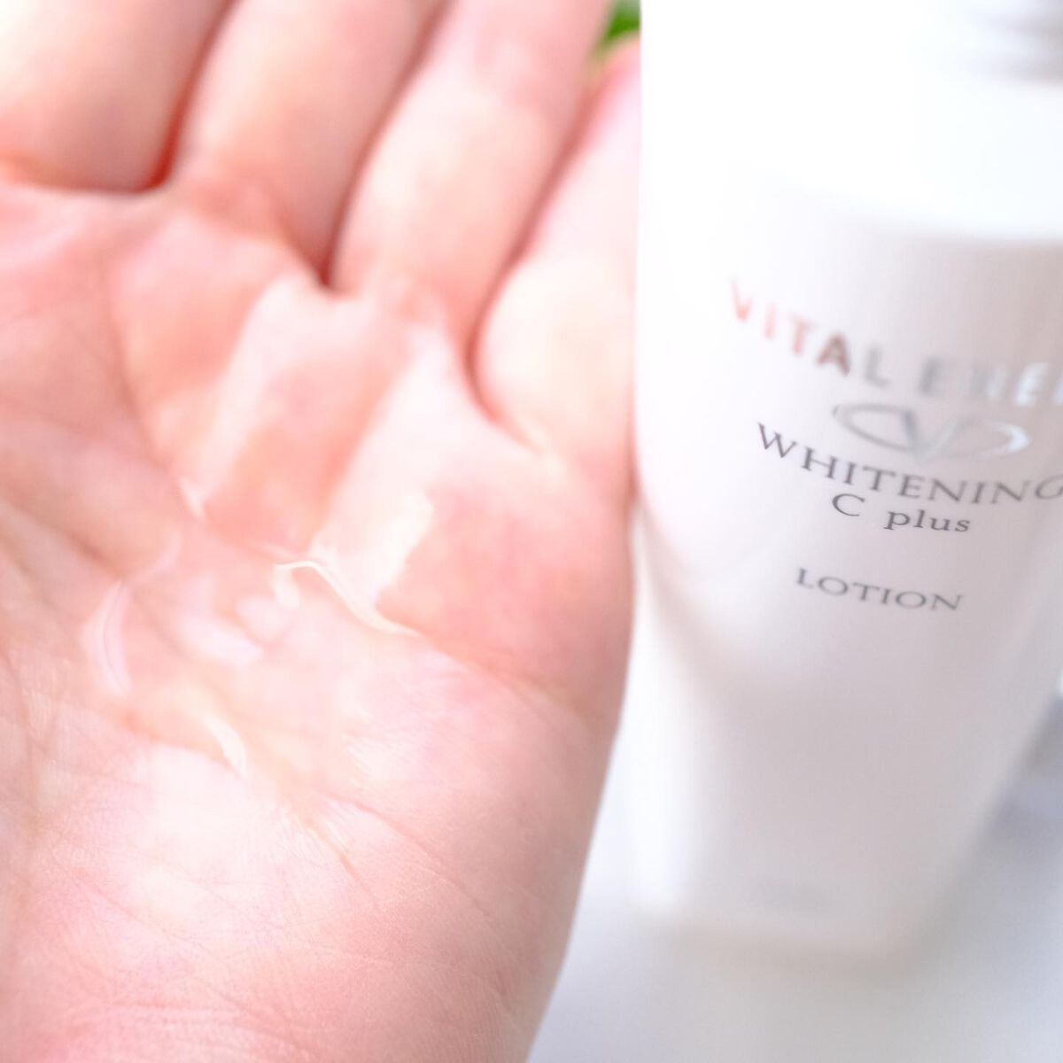 バイタルエナジー ホワイトニングローションCプラス/メイコー化粧品/化粧水を使ったクチコミ(3枚目)