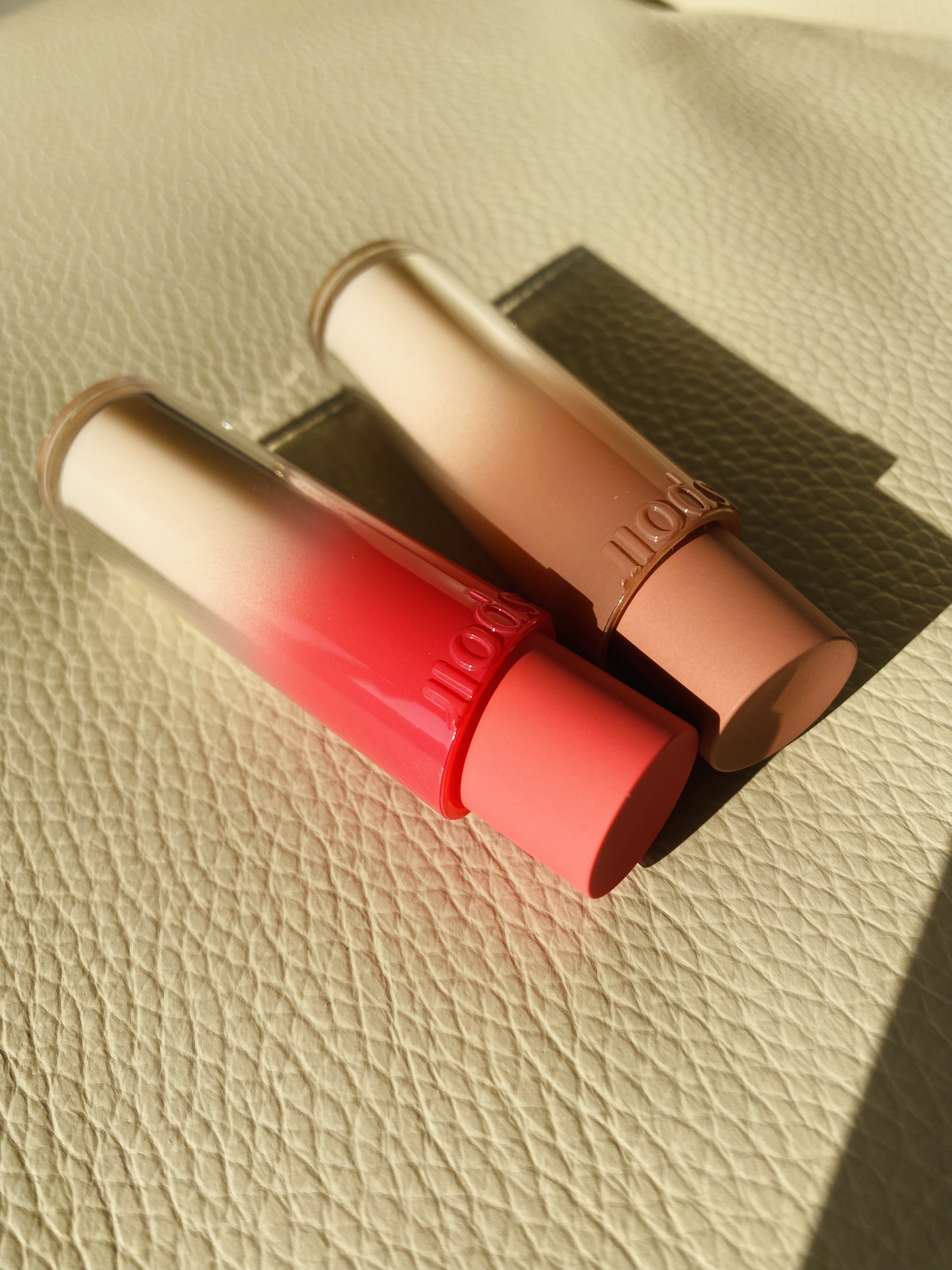 ノーウェアリップスティック バーミンググロー/espoir/口紅を使ったクチコミ（1枚目）