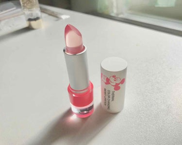 ディズニーストア カラーリップ  Gummy Candy Cosmeのクチコミ「

ディズニーストアで購入したリップです！

販売名は
#DNSカラーリップ PK
です！

.....」（1枚目）