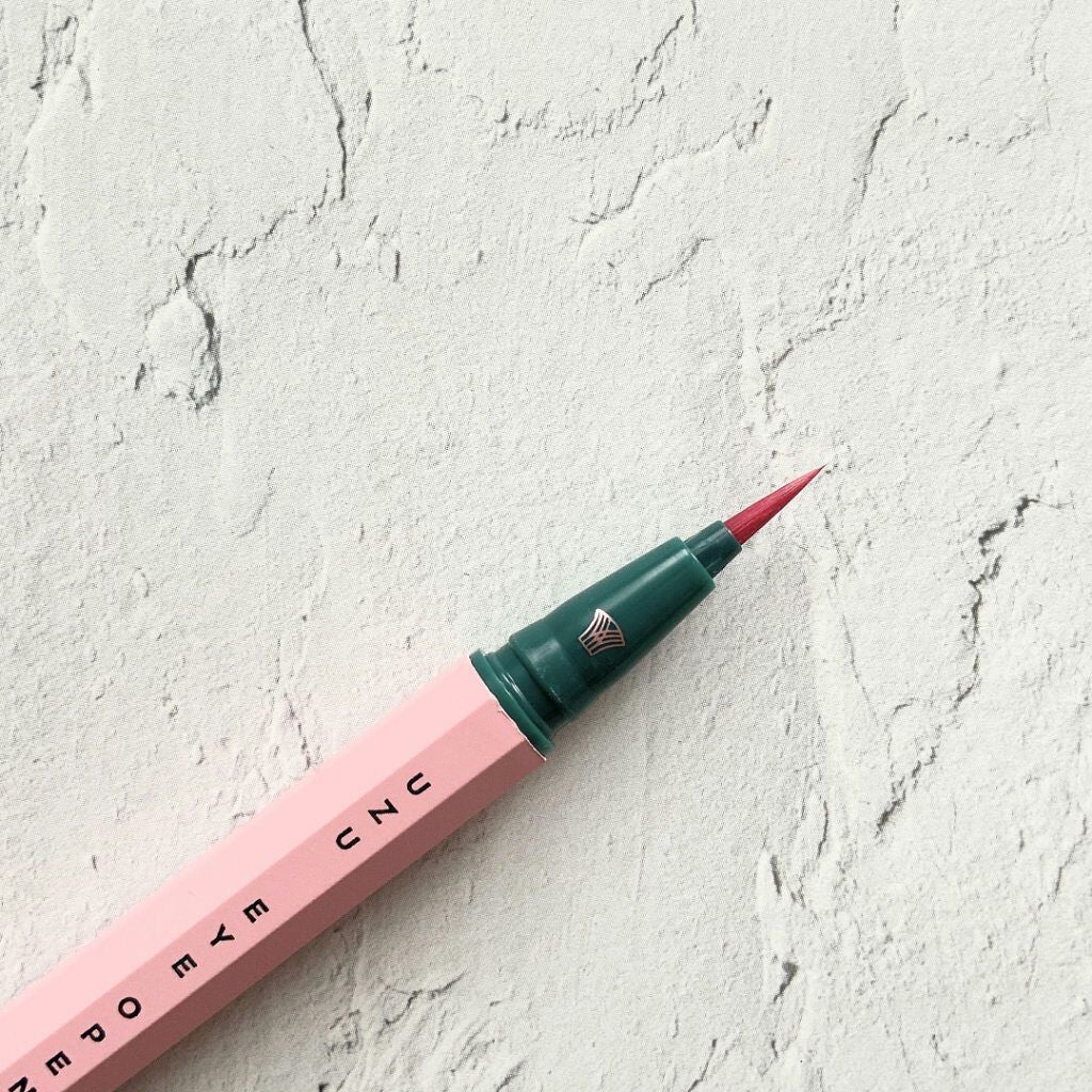 EYE OPENING LINER/UZU BY FLOWFUSHI/リキッドアイライナーを使ったクチコミ(2枚目)