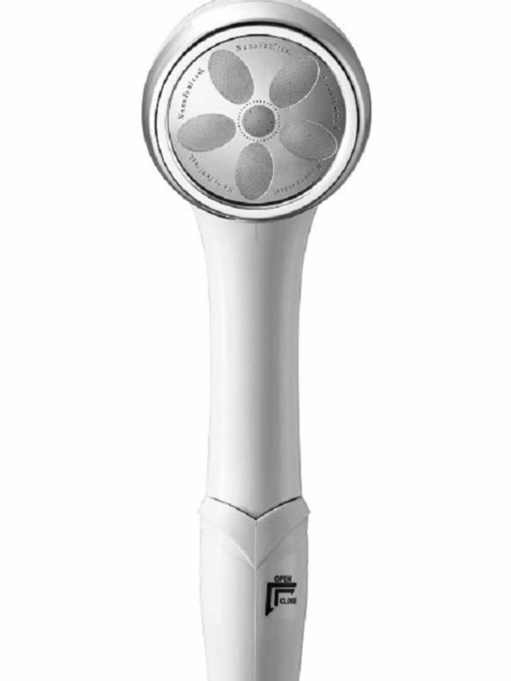 ナノフェミラス　ライト/ナノフェミラス/シャワーヘッドを使ったクチコミ（1枚目）