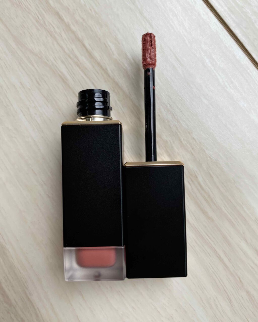 コンフォート リップ フルイド フォグ/SUQQU/口紅を使ったクチコミ(2枚目)