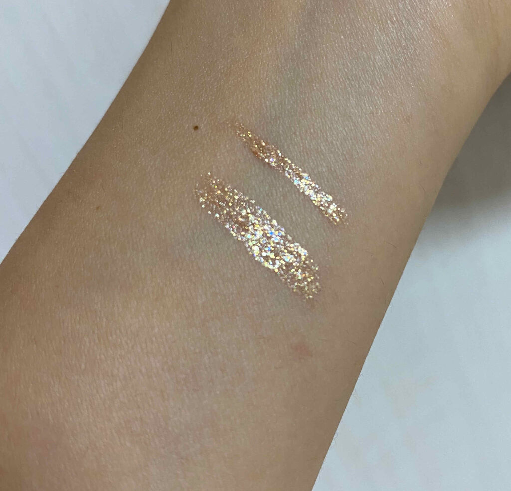 グリッターライナー/b idol/グリッターを使ったクチコミ（2枚目）