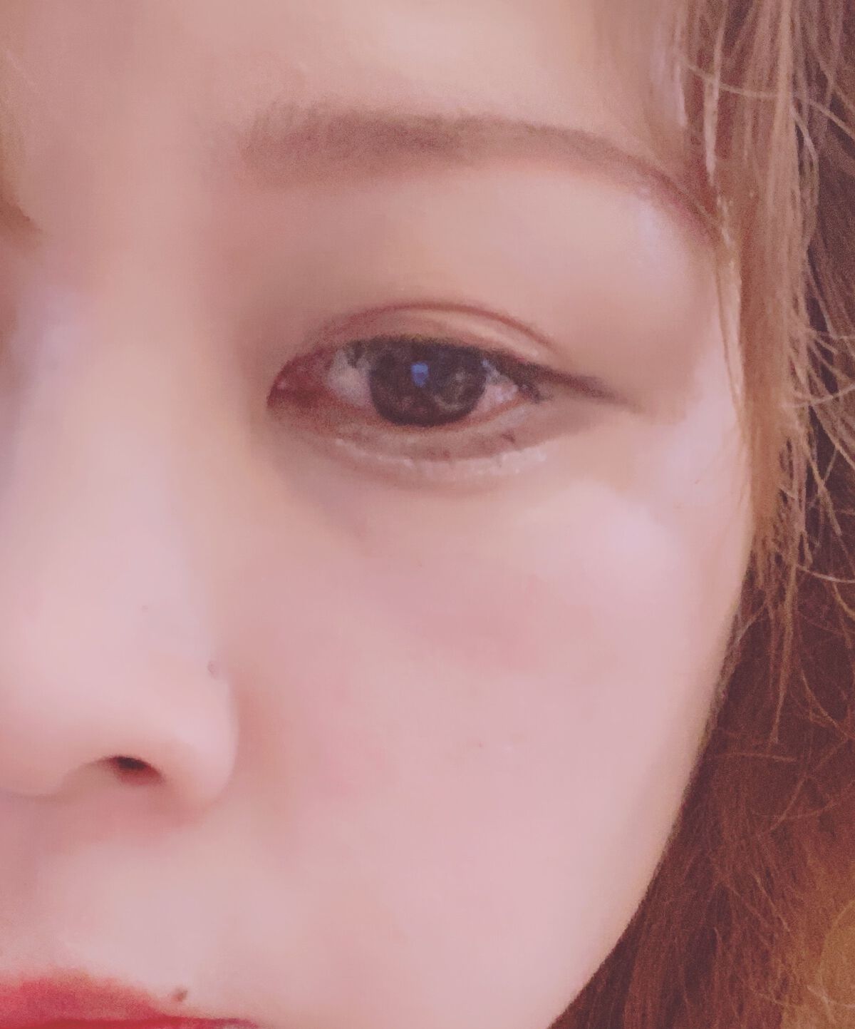 リサ・ラーソン♡クッションファンデマニア on LIPS 「#コンシーラーブラシ#メイクツールひとつ変えるだけでもメイク上..」(3枚目)