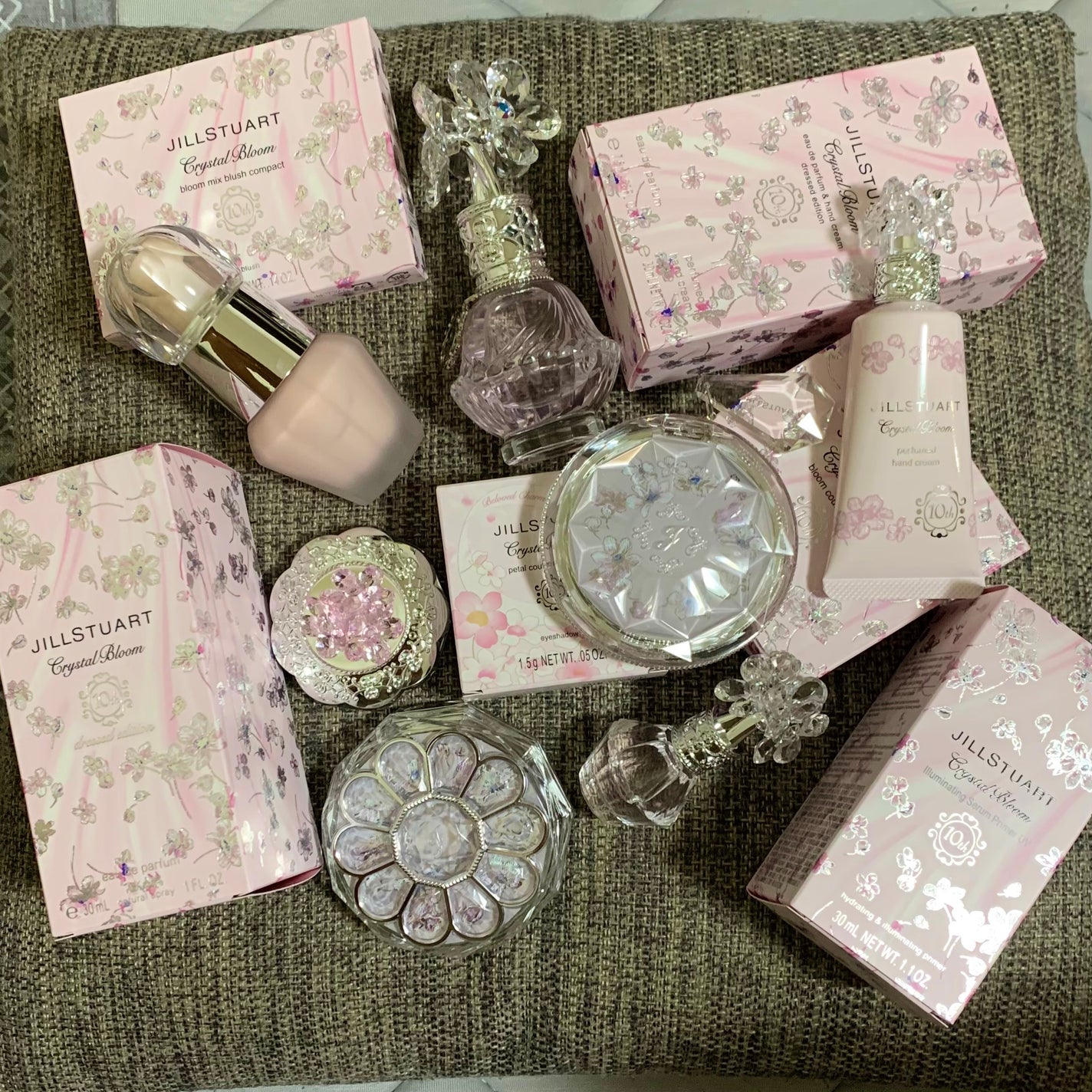 ジルスチュアート クリスタルブルーム オードパルファン ドレスドエディション/JILL STUART/香水(レディース)を使ったクチコミ(1枚目)