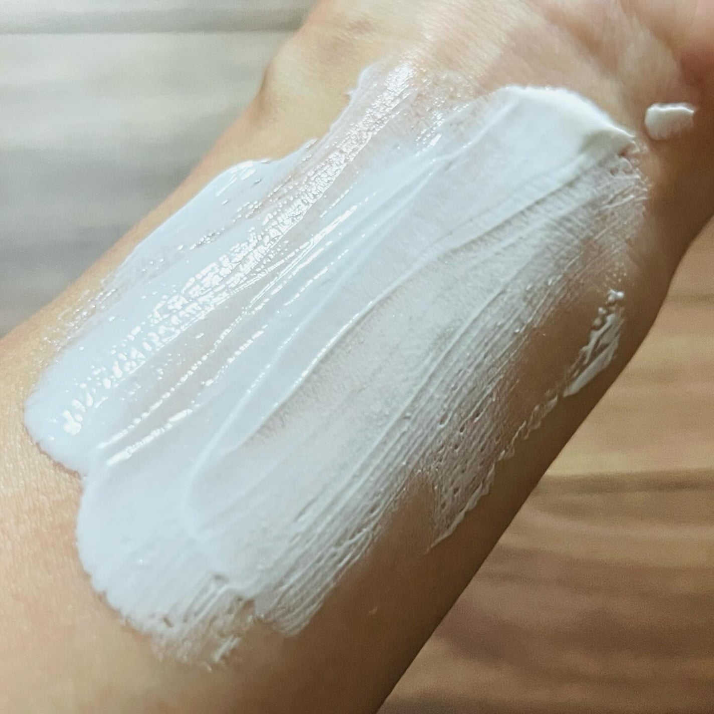 M♡フォロバ on LIPS 「#m_beautyroom06です🌸——————LAROCHE..」(4枚目)