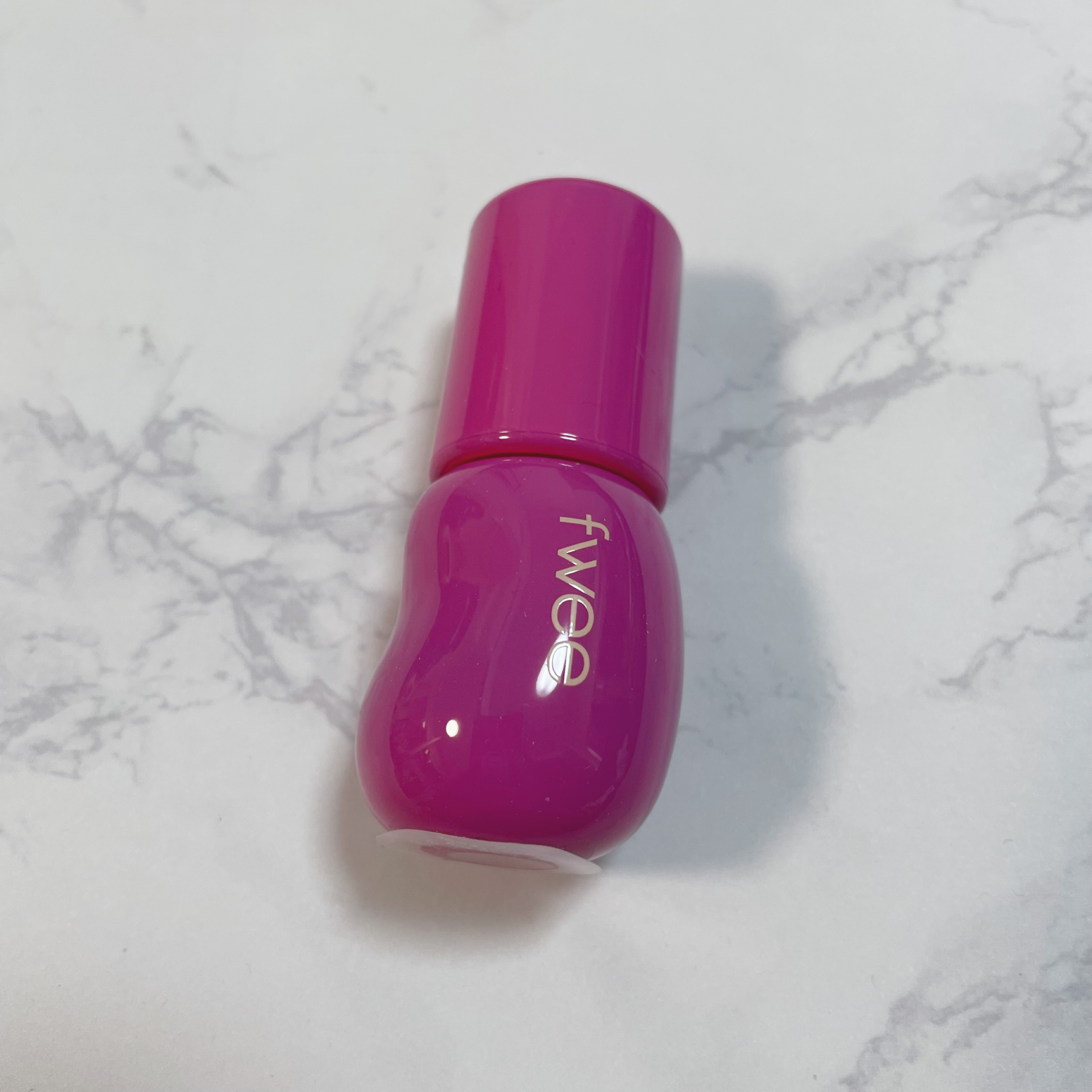 フィー 3Dボリューミンググロス/fwee/リップグロスを使ったクチコミ（1枚目）