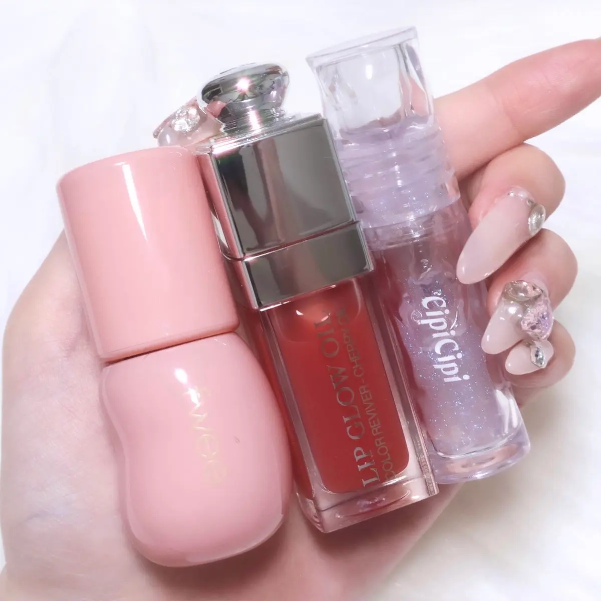 ニベア　ロイヤルブルーリップ　濃密美容ケア/ニベア/リップ美容液を使ったクチコミ（2枚目）