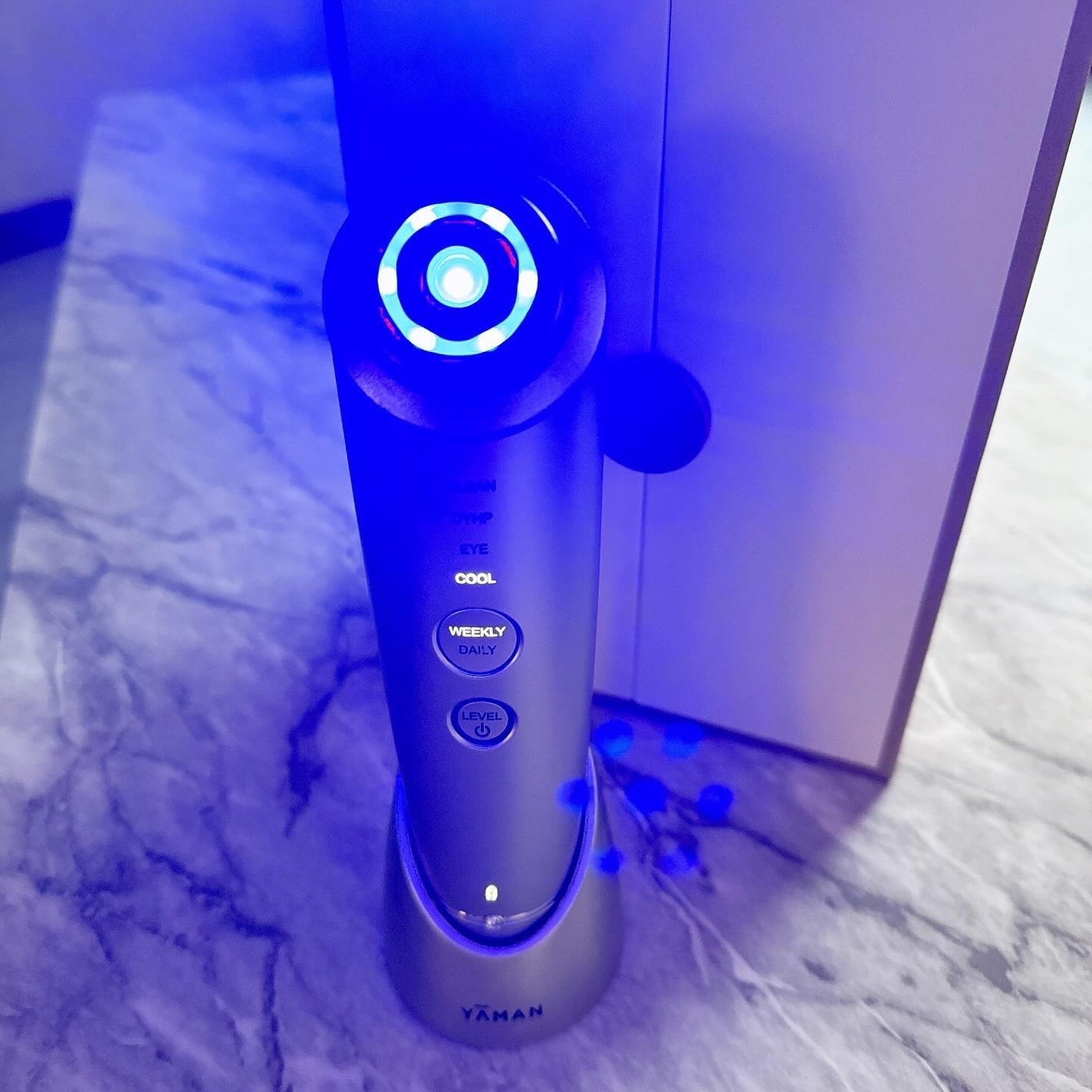 フォトプラス シャイニー ネオ/YA-MAN TOKYO JAPAN/美顔器・マッサージを使ったクチコミ(3枚目)