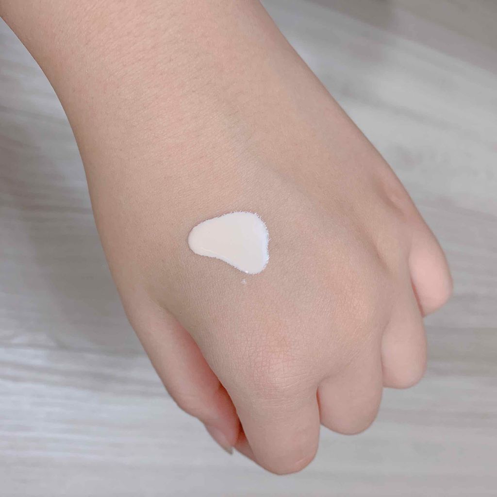 皮脂テカリ防止下地/CEZANNE/化粧下地を使ったクチコミ（2枚目）