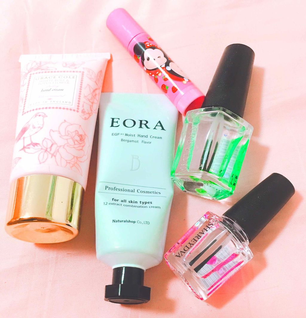 フローラルコレクション ハンドクリーム ホワイトローズ&ロータスフラワー/グレースコール/ハンドクリームを使ったクチコミ(1枚目)