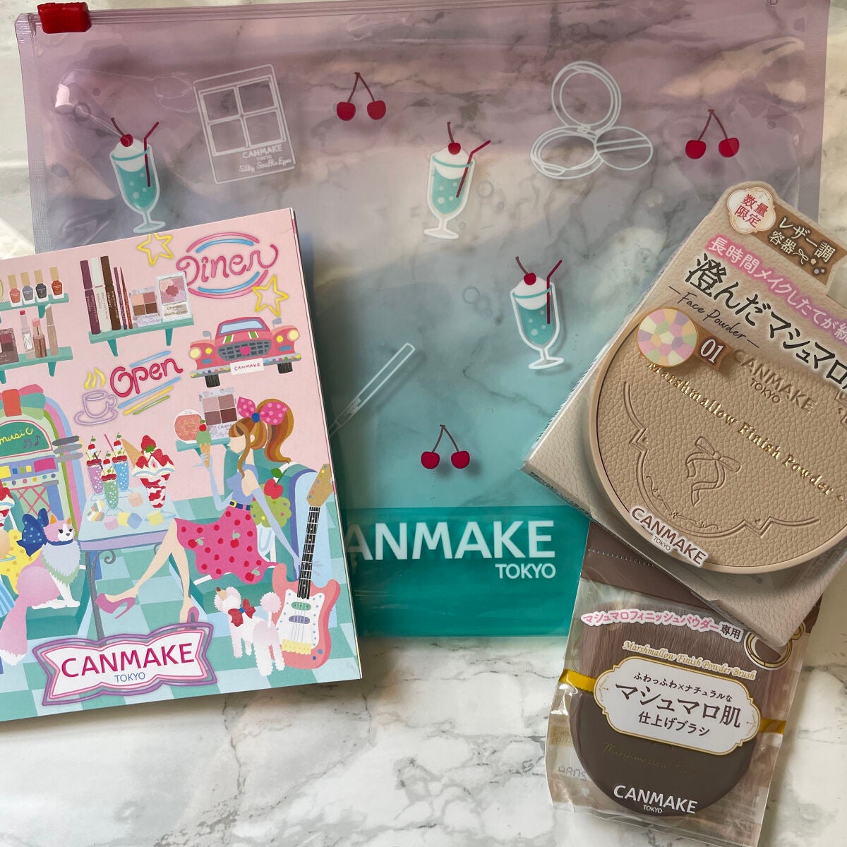 マシュマロフィニッシュパウダー ~Abloom~/キャンメイク/プレストパウダーを使ったクチコミ(3枚目)